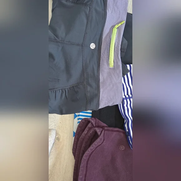 lululemon athletica Women's Capris in Black and Gray - Picture 8 of 16